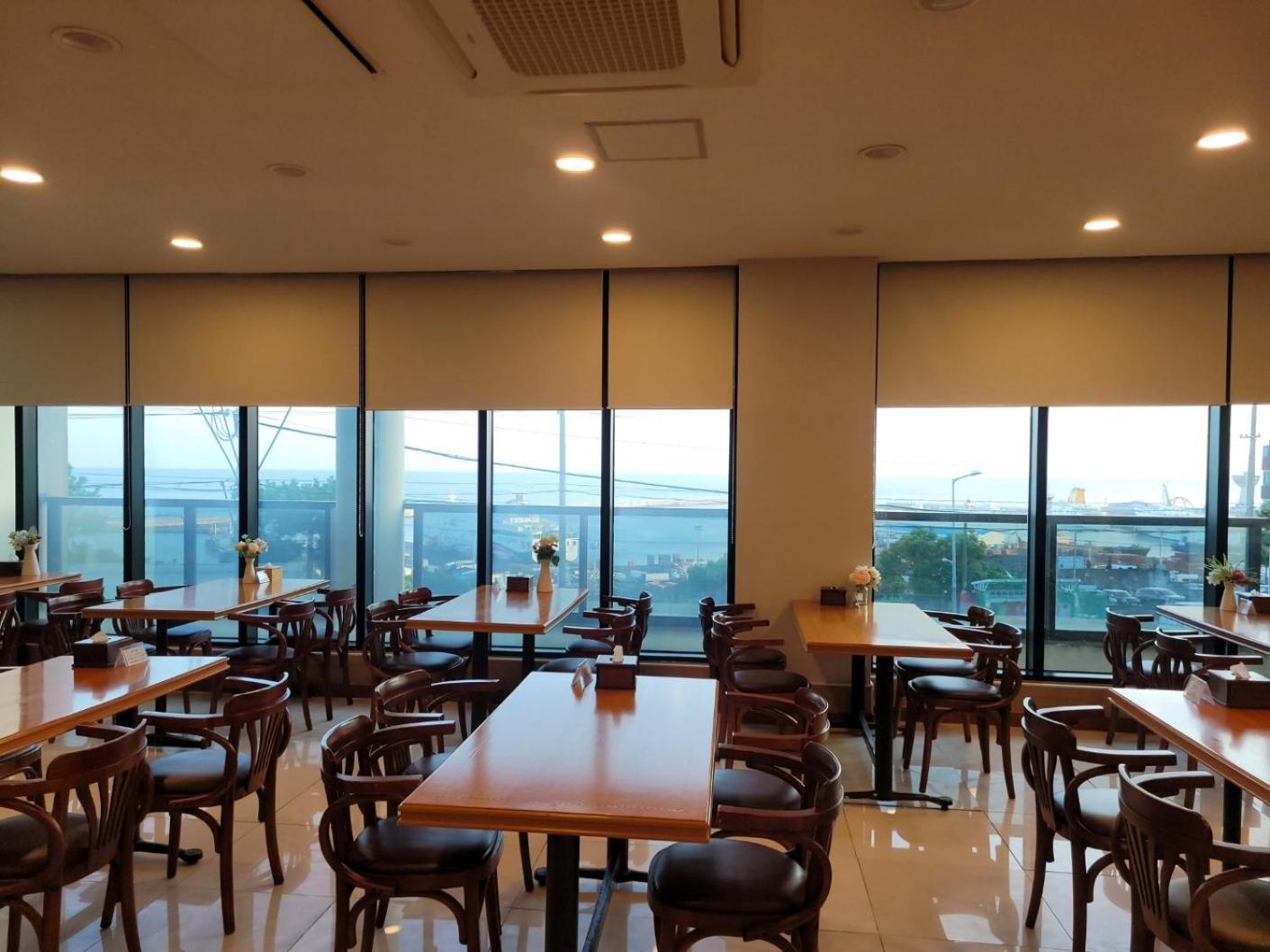 Sims Hotel Jeju Extérieur photo